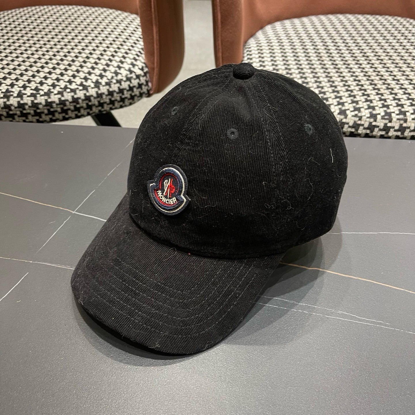 蒙口MONCLER秋冬新款棒球帽，时尚炸街单品，风格很OK，网红.时尚博主的最爱！高品质舒适透气，凹造型很好看