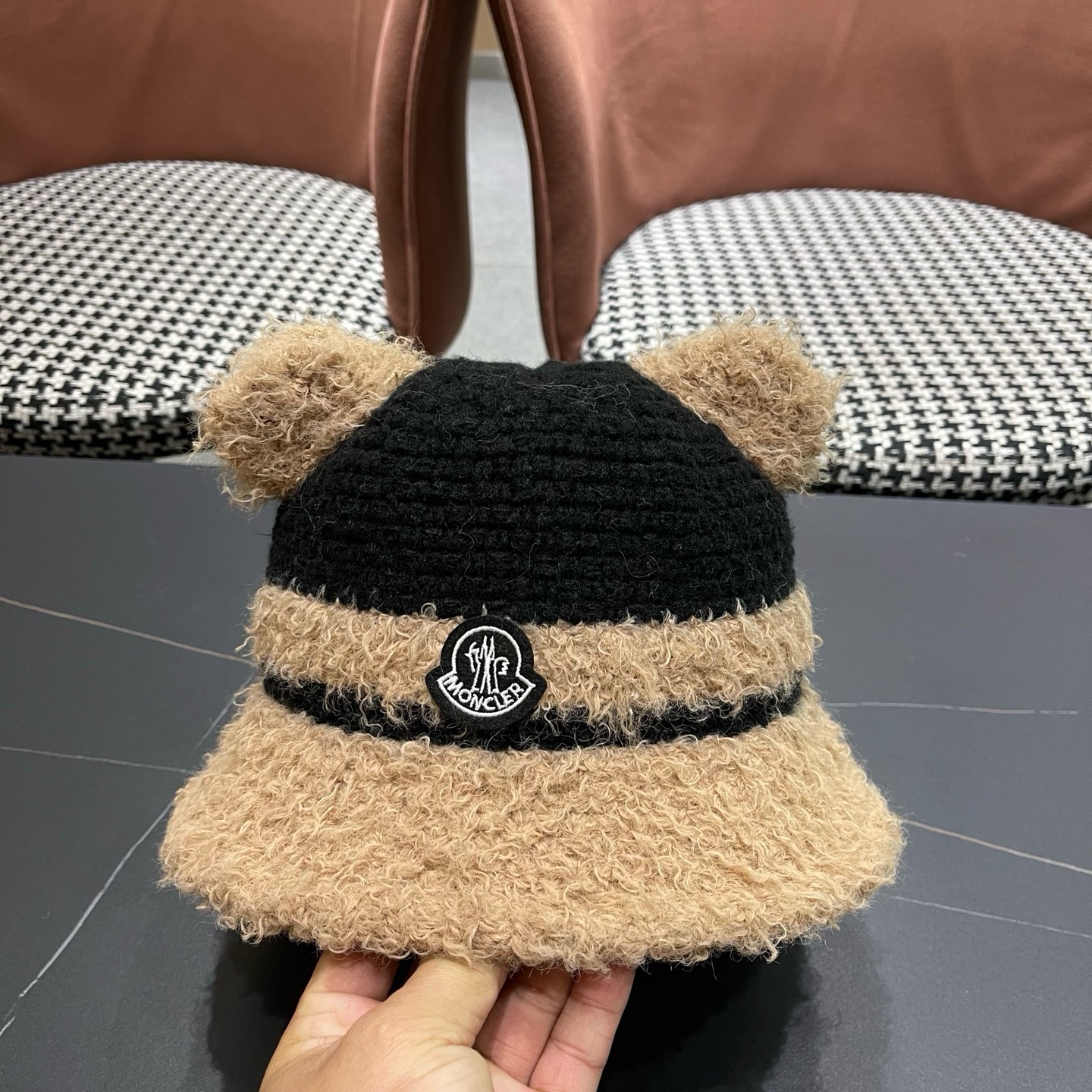MONCLER（蒙口） 冬季渔夫帽女ins韩版保暖冷帽可爱羊羔毛泰迪绒百搭显脸小盆帽潮