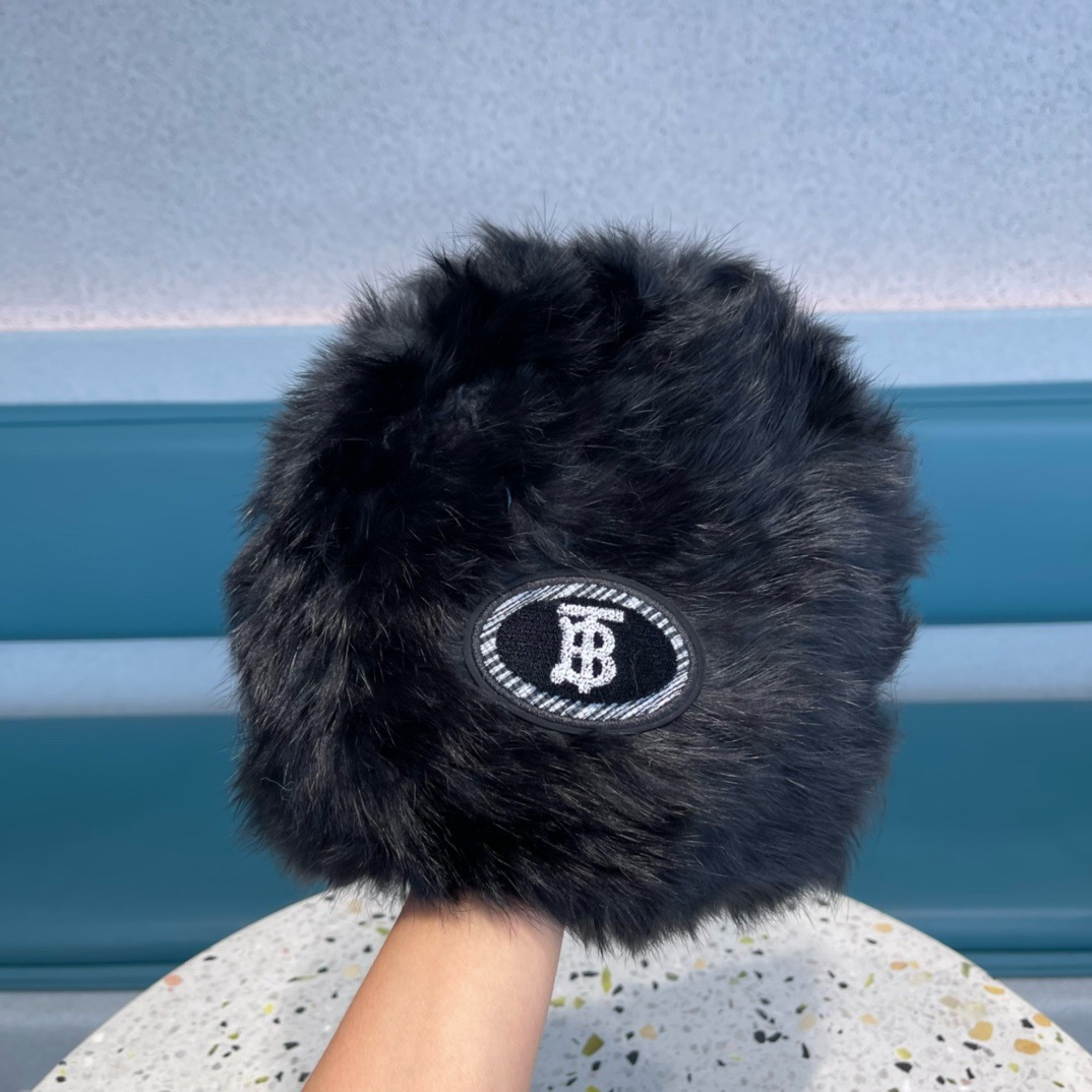 巴宝莉 兔毛子女冬新款韩版时尚护耳休闲皮草保暖成人帽服饰配件饰品帽子