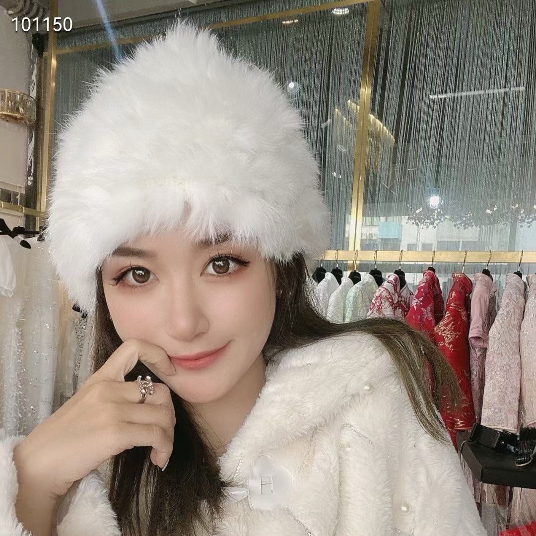 巴宝莉 兔毛子女冬新款韩版时尚护耳休闲皮草保暖成人帽服饰配件饰品帽子