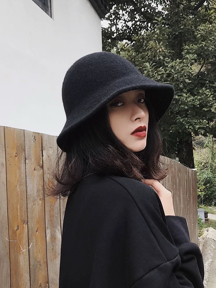 Lv路易威登 网红款渔夫帽子女秋冬韩版百搭洋气 羊毛呢 新款潮冬天毛线盆