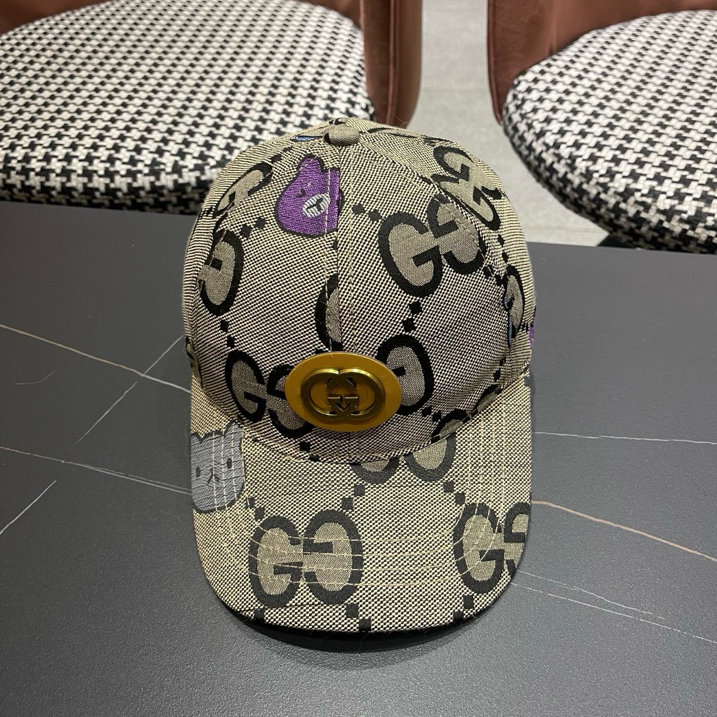 Gucci(古奇)新款原单棒球帽， 大双G拼皮，专柜热卖款，1:1开模订制，原版帆布料+头层牛皮，时尚帅气！质量超赞，基