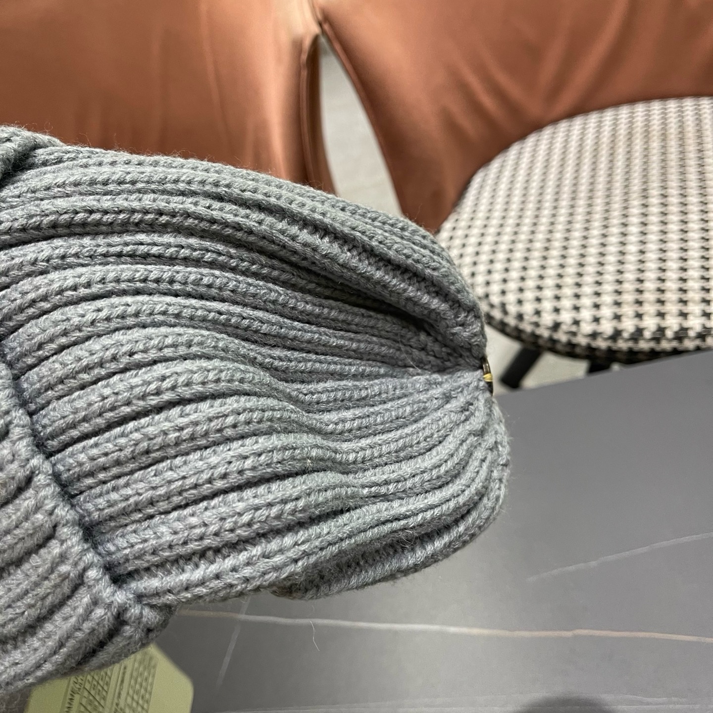 MONCLER（蒙口）秋冬季光板毛线帽户外休闲保暖套头帽弹力针织帽男女款空白冷帽子
