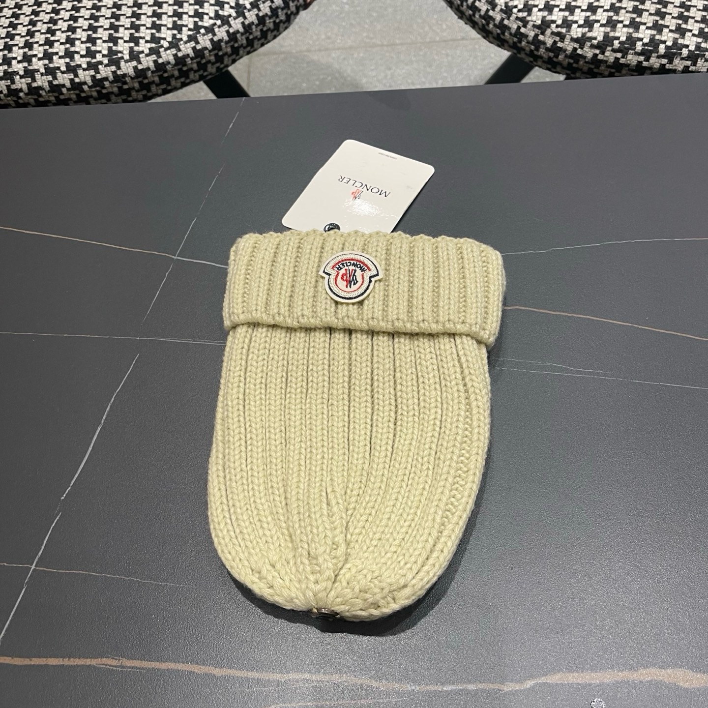 MONCLER（蒙口）秋冬季光板毛线帽户外休闲保暖套头帽弹力针织帽男女款空白冷帽子