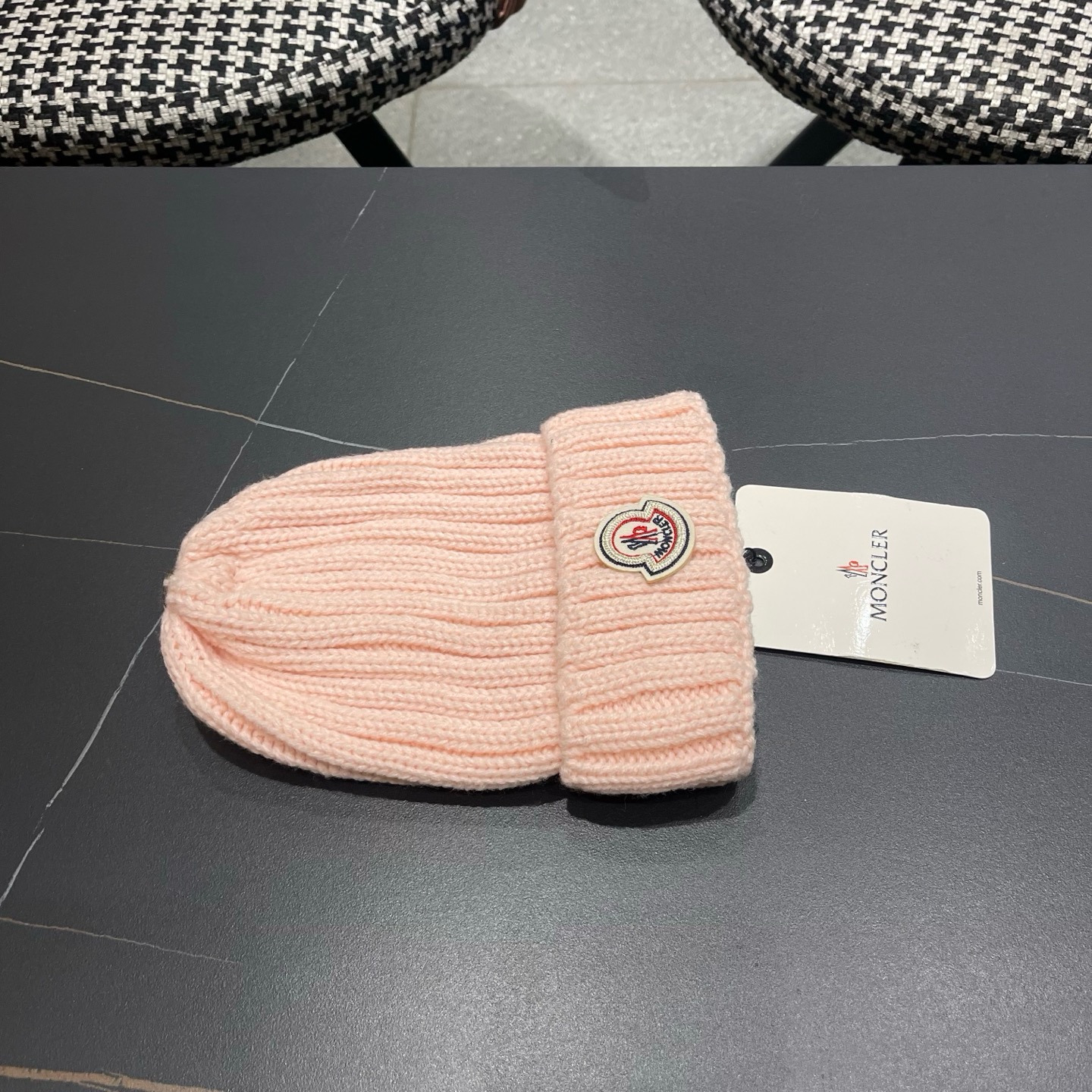 MONCLER（蒙口）秋冬季光板毛线帽户外休闲保暖套头帽弹力针织帽男女款空白冷帽子
