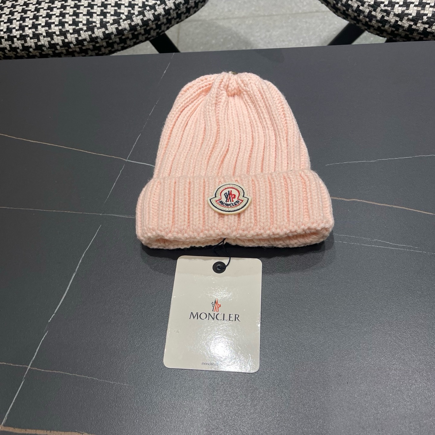 MONCLER（蒙口）秋冬季光板毛线帽户外休闲保暖套头帽弹力针织帽男女款空白冷帽子