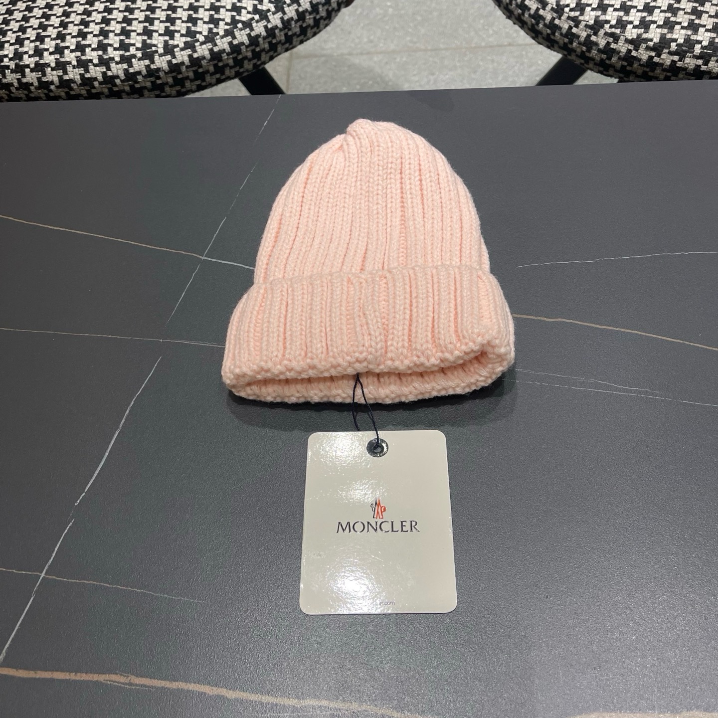MONCLER（蒙口）秋冬季光板毛线帽户外休闲保暖套头帽弹力针织帽男女款空白冷帽子