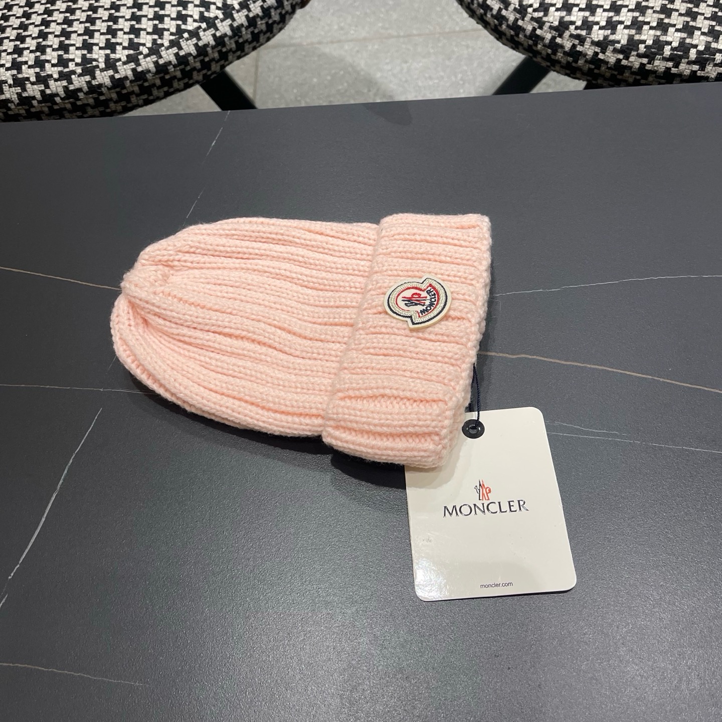 MONCLER（蒙口）秋冬季光板毛线帽户外休闲保暖套头帽弹力针织帽男女款空白冷帽子