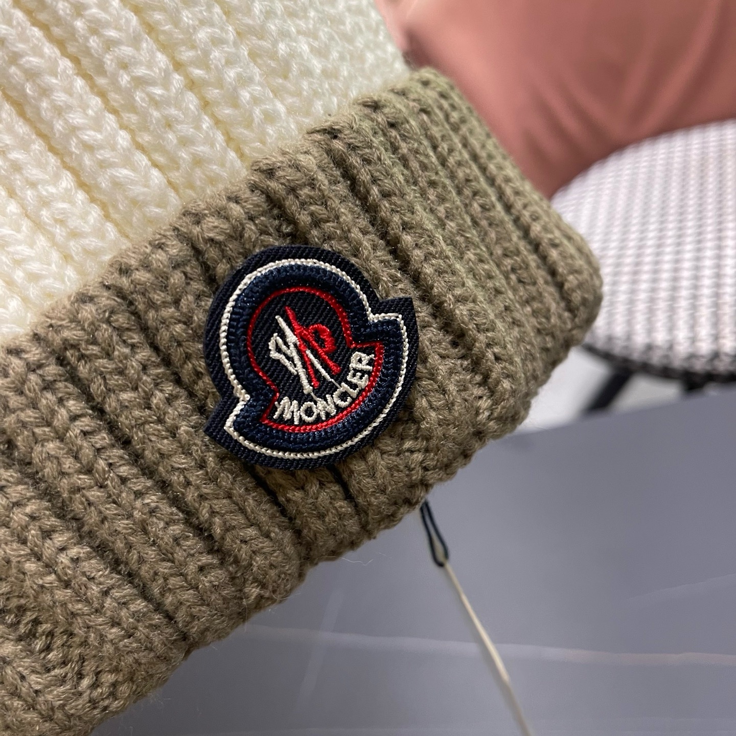 MONCLER（蒙口）秋冬季光板毛线帽户外休闲保暖套头帽弹力针织帽男女款空白冷帽子
