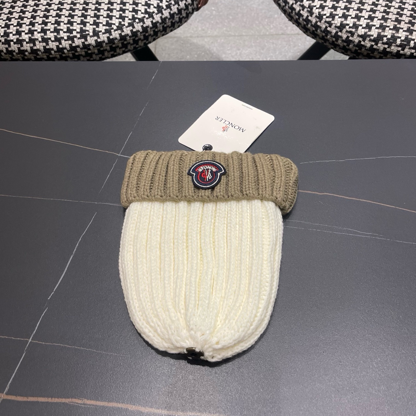 MONCLER（蒙口）秋冬季光板毛线帽户外休闲保暖套头帽弹力针织帽男女款空白冷帽子