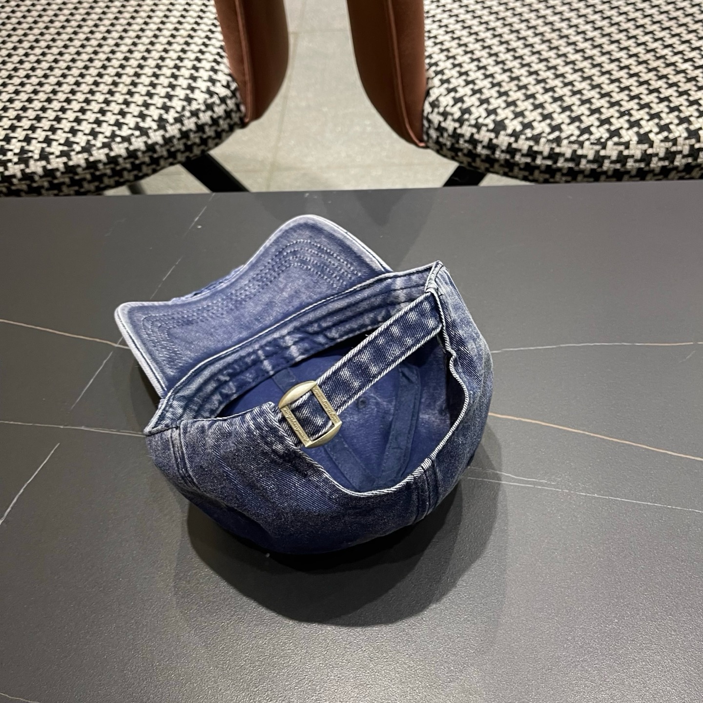 【CELINE赛琳】新款经典休闲潮流款 棒球帽🧢日韩风格，随便搭配都超好看！出门旅游，绝对要入手的一款