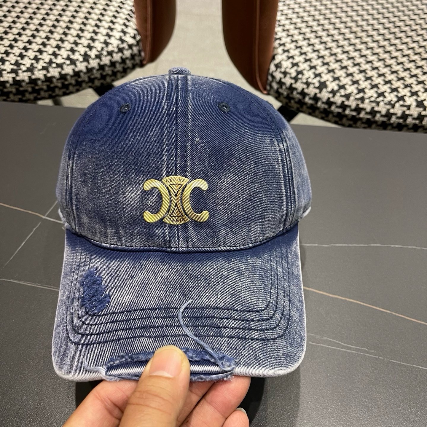 【CELINE赛琳】新款经典休闲潮流款 棒球帽🧢日韩风格，随便搭配都超好看！出门旅游，绝对要入手的一款