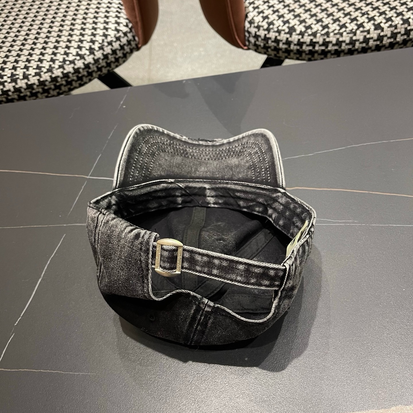 【CELINE赛琳】新款经典休闲潮流款 棒球帽🧢日韩风格，随便搭配都超好看！出门旅游，绝对要入手的一款