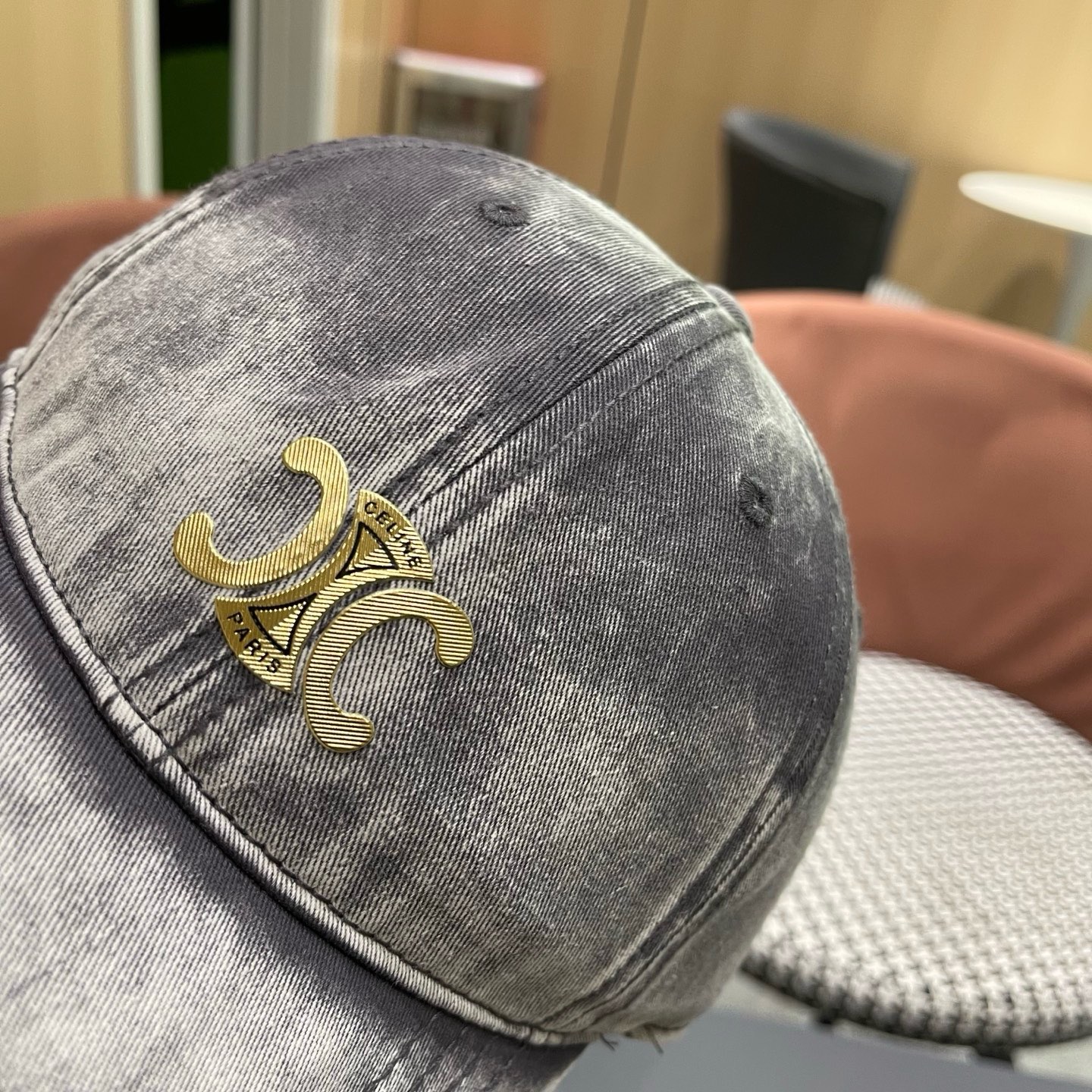 【CELINE赛琳】新款经典休闲潮流款 棒球帽🧢日韩风格，随便搭配都超好看！出门旅游，绝对要入手的一款