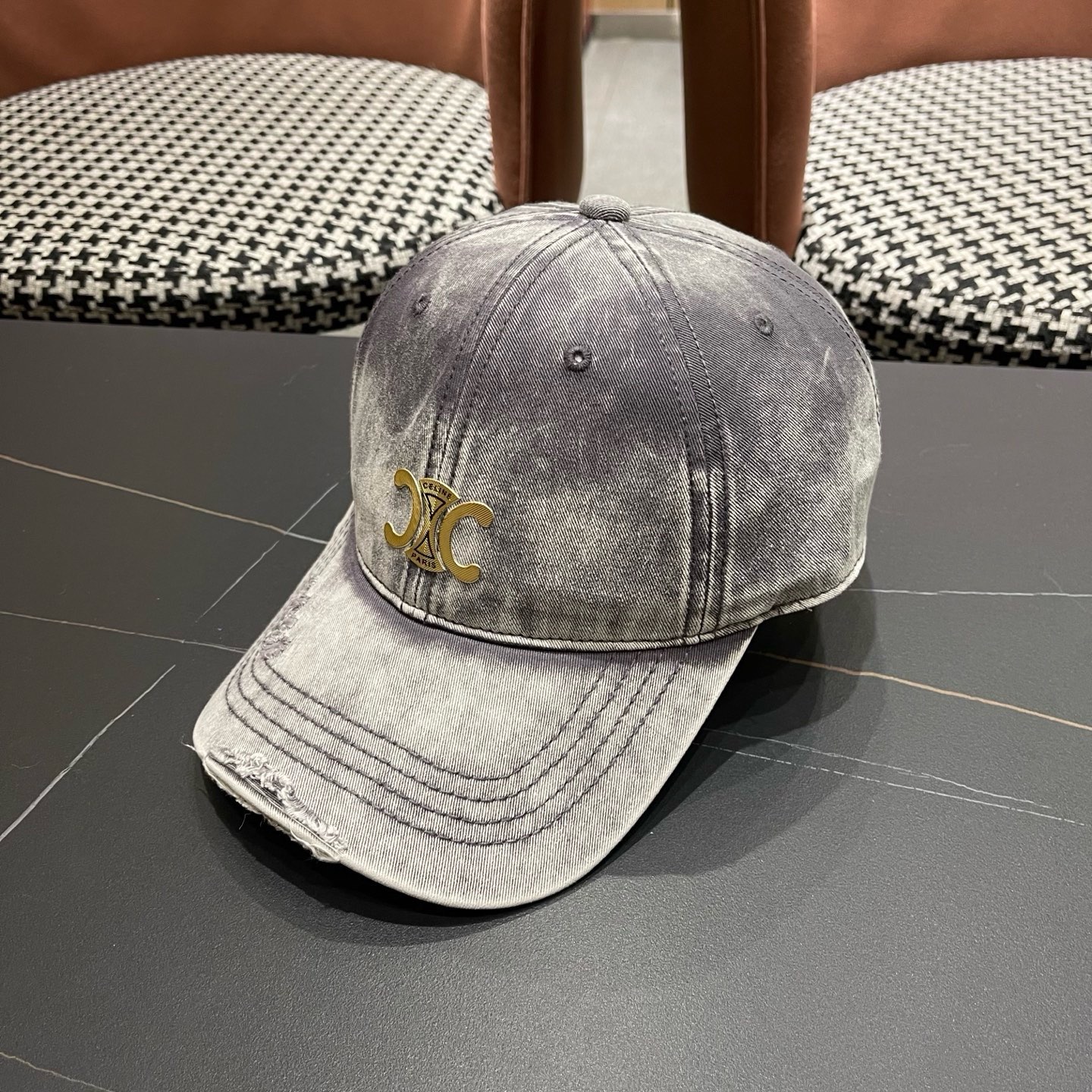 【CELINE赛琳】新款经典休闲潮流款 棒球帽🧢日韩风格，随便搭配都超好看！出门旅游，绝对要入手的一款
