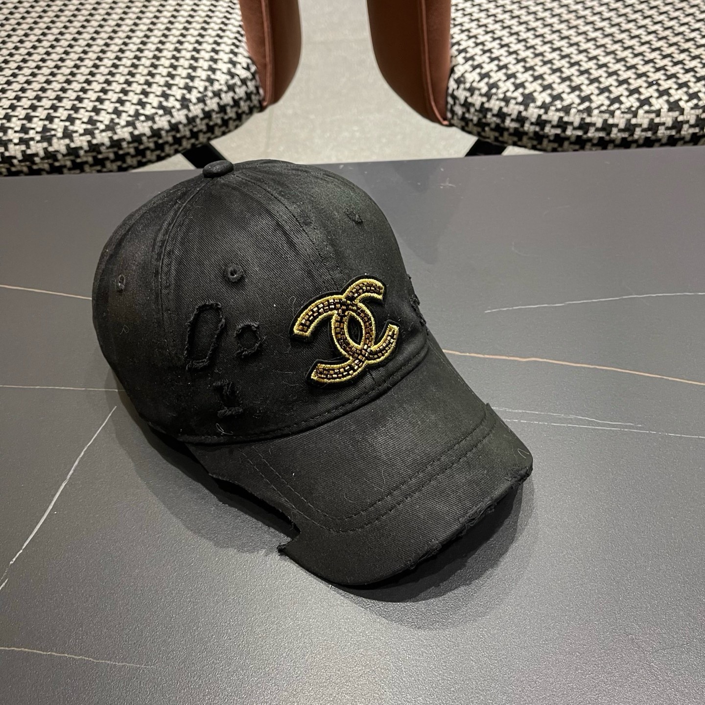 CHANEL 香奈儿春夏新款经典休闲潮流款 上架简约棒球帽🧢日韩风格，随便搭配都超好看！出门旅游，绝对要入手的一款