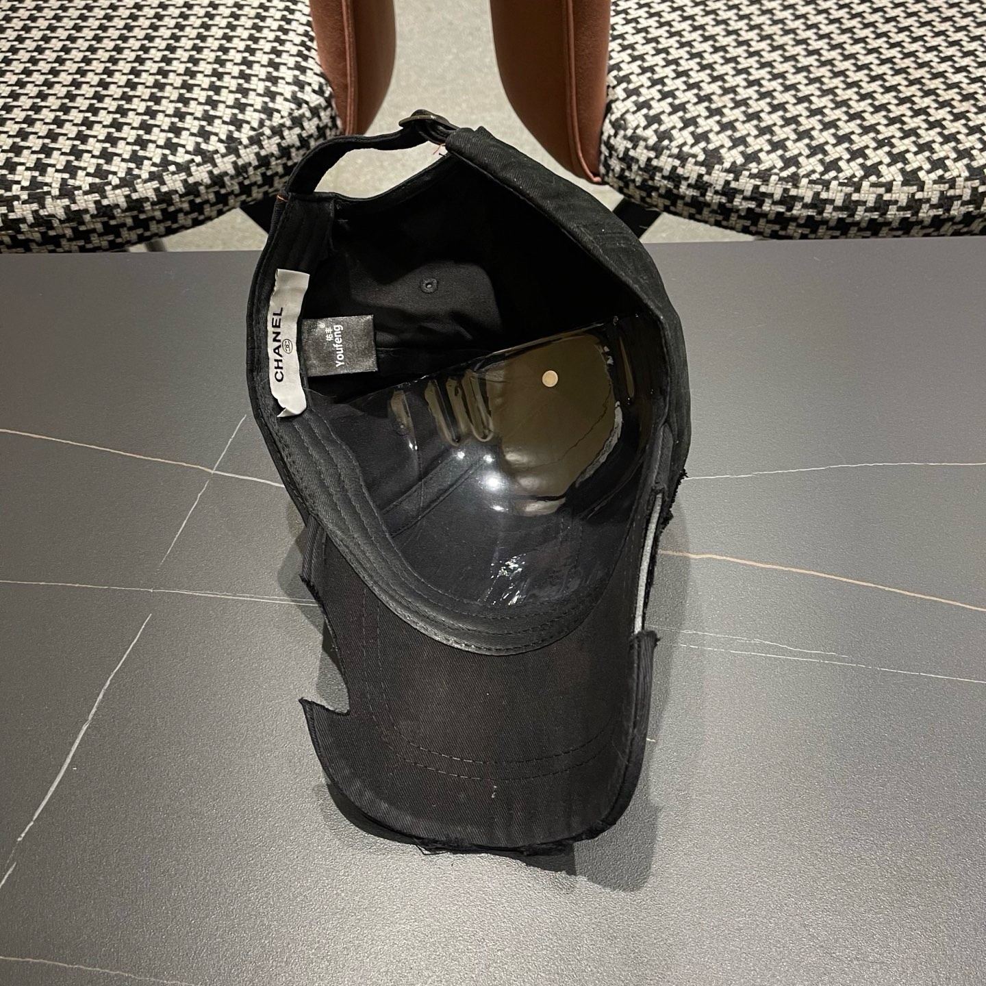 CHANEL 香奈儿春夏新款经典休闲潮流款 上架简约棒球帽🧢日韩风格，随便搭配都超好看！出门旅游，绝对要入手的一款