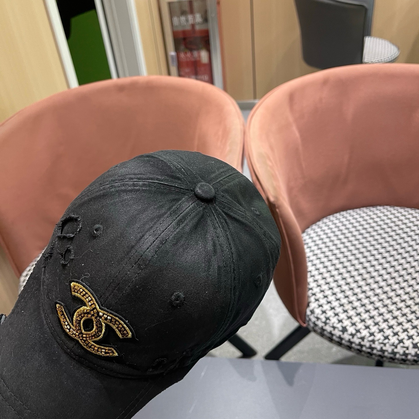 CHANEL 香奈儿春夏新款经典休闲潮流款 上架简约棒球帽🧢日韩风格，随便搭配都超好看！出门旅游，绝对要入手的一款