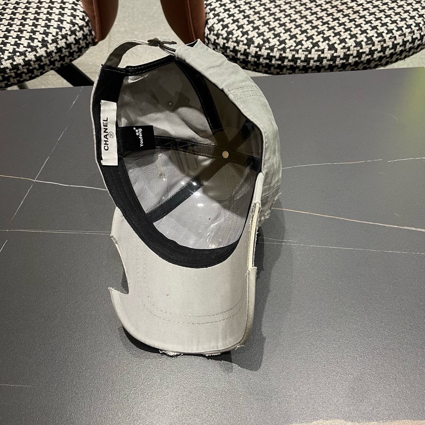 CHANEL 香奈儿春夏新款经典休闲潮流款 上架简约棒球帽🧢日韩风格，随便搭配都超好看！出门旅游，绝对要入手的一款