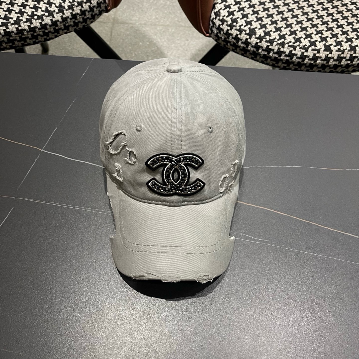 CHANEL 香奈儿春夏新款经典休闲潮流款 上架简约棒球帽🧢日韩风格，随便搭配都超好看！出门旅游，绝对要入手的一款