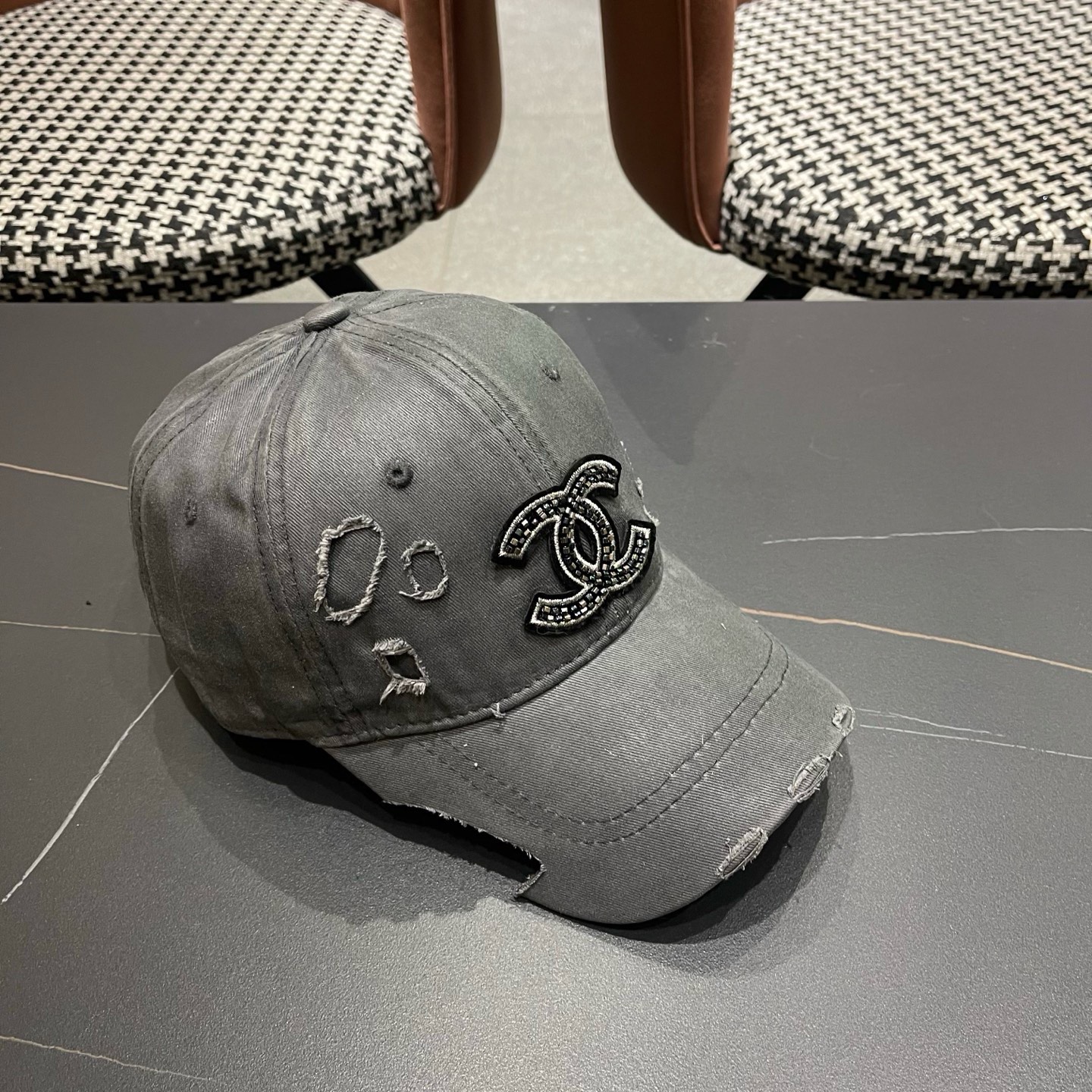 CHANEL 香奈儿春夏新款经典休闲潮流款 上架简约棒球帽🧢日韩风格，随便搭配都超好看！出门旅游，绝对要入手的一款
