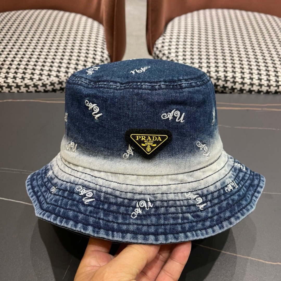普拉达PRADA 新款夏天沙滩牛仔渔夫帽出街必备