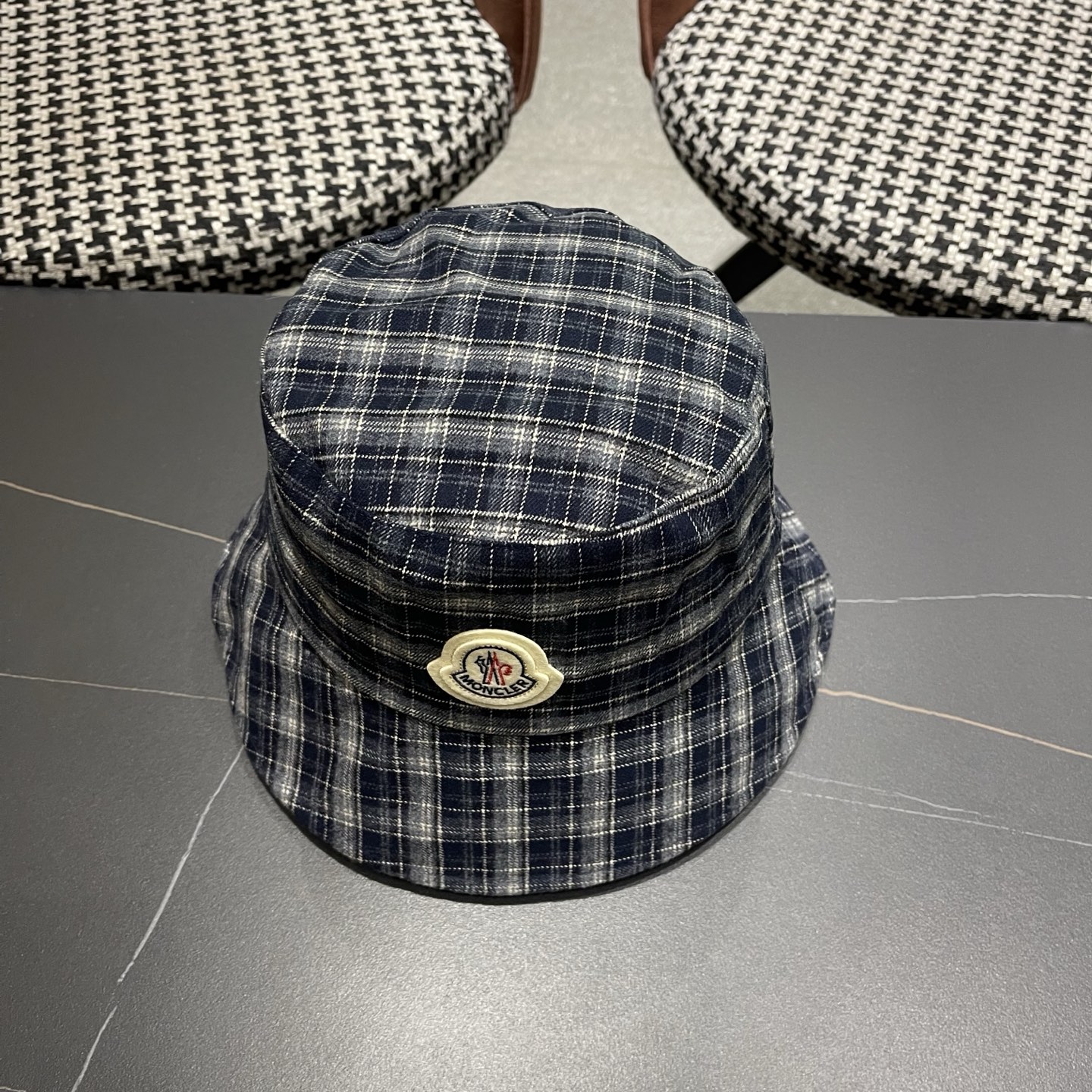 MONCLER（蒙口）日系复古格纹渔夫帽子女春秋季品脸小休闲百搭 文艺水桶帽盆帽潮流