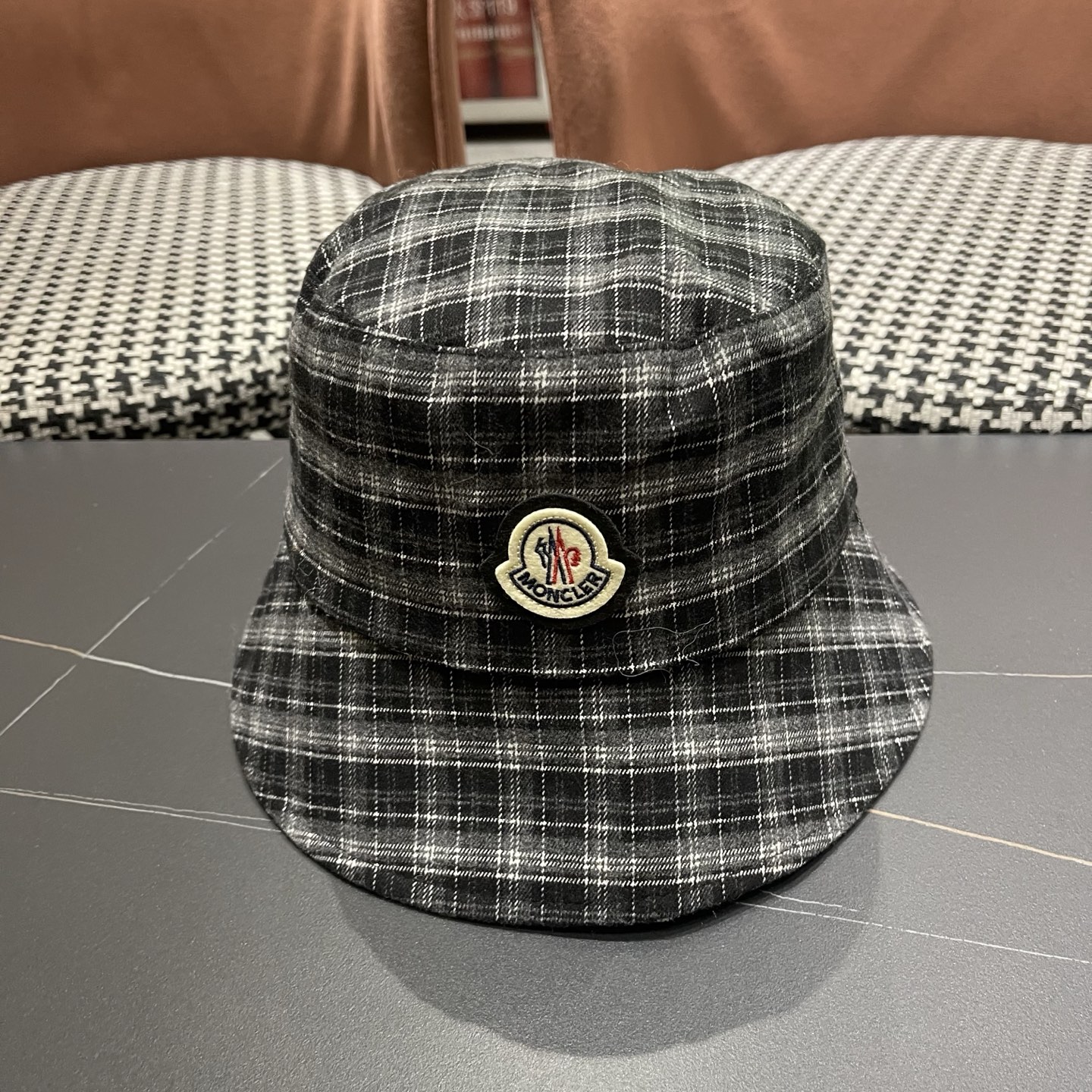 NO:755655,MONCLER (Mongolian mouth) Japanese retro plaid fisherman hat for women in spring and autumn, casual and versatile, literary bucket hat, basin hat, trendy hat, straw hat, fisherman hat, baseball cap, hat, Moncler, espadrilles, hats19860909MONCLER（蒙口）日系复古格纹渔夫帽子女春秋季品脸小休闲百搭 文艺水桶帽盆帽潮流帽子草帽渔夫帽棒球帽,帽子,Moncler,espadrilles,hats,hat