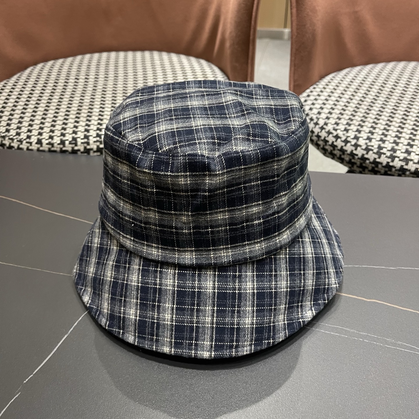 MONCLER（蒙口）日系复古格纹渔夫帽子女春秋季品脸小休闲百搭 文艺水桶帽盆帽潮流