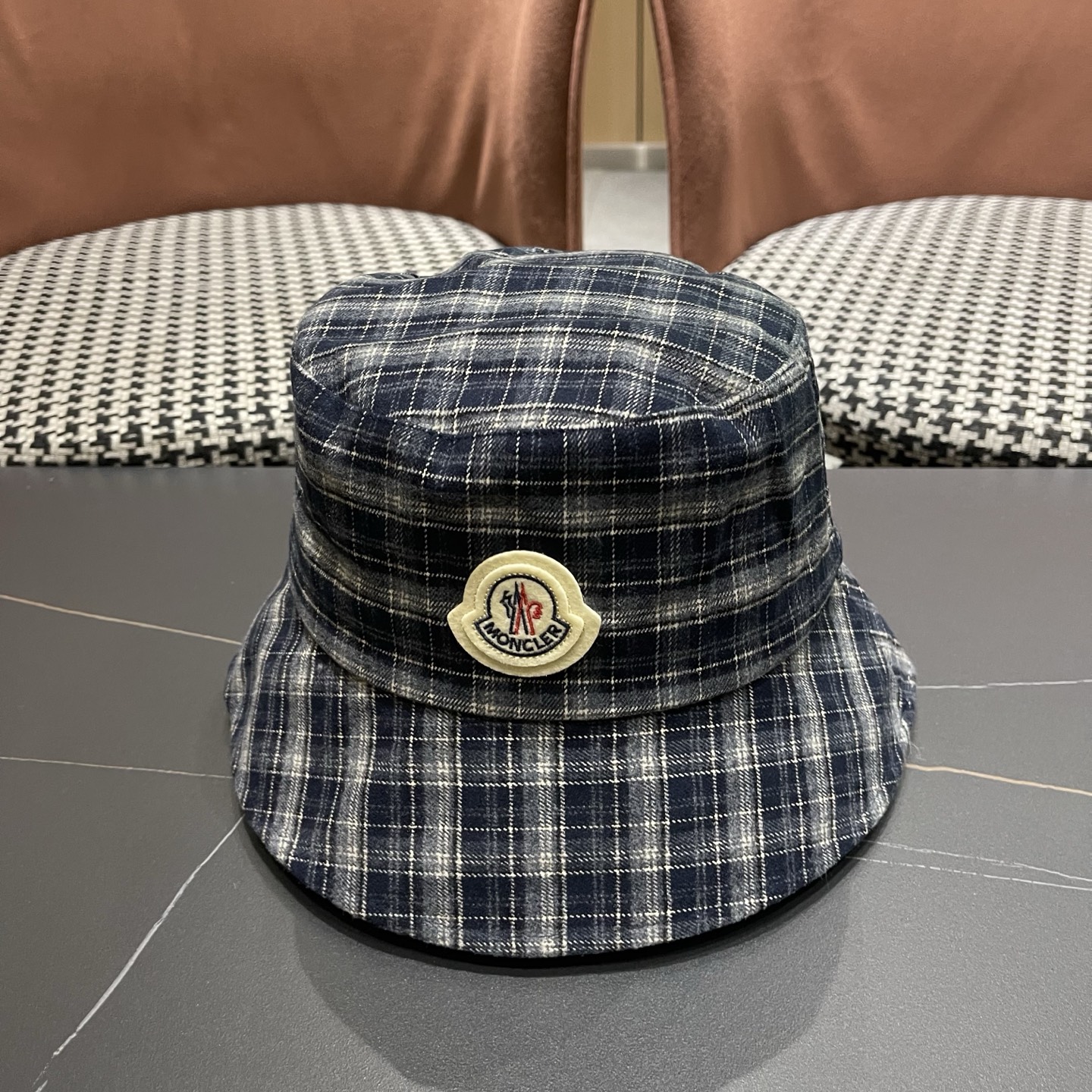 MONCLER（蒙口）日系复古格纹渔夫帽子女春秋季品脸小休闲百搭 文艺水桶帽盆帽潮流