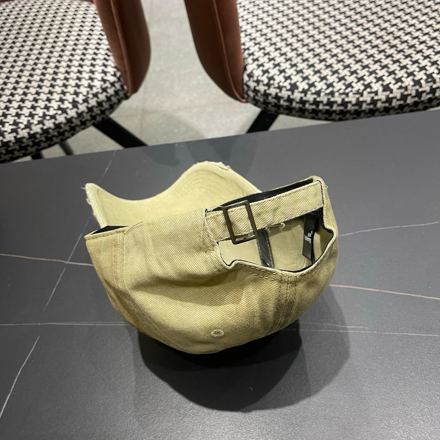 LV路易威登 复古做旧水洗棒球帽子女宽檐加深显脸小遮阳破洞鸭舌帽男