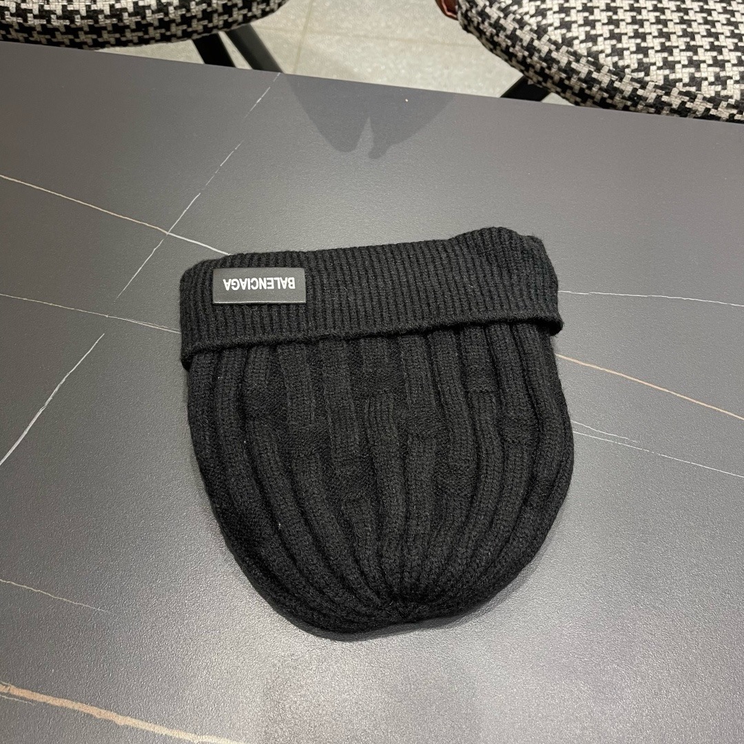 巴黎世家👒现货Balenciaga巴黎世家官网品质（非市场普通货，留意细节哦）秋冬新款毛线帽子，男女同款