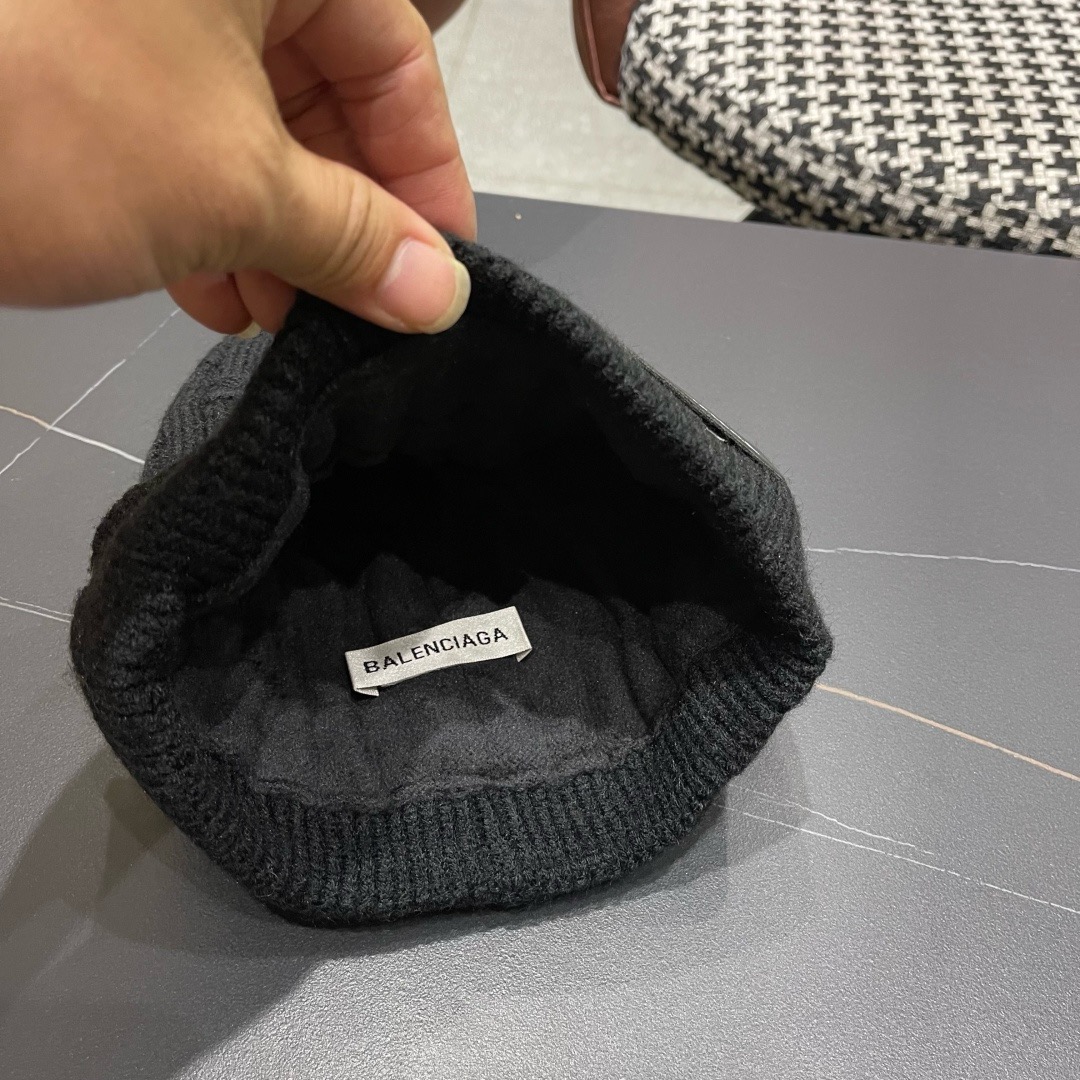 巴黎世家👒现货Balenciaga巴黎世家官网品质（非市场普通货，留意细节哦）秋冬新款毛线帽子，男女同款