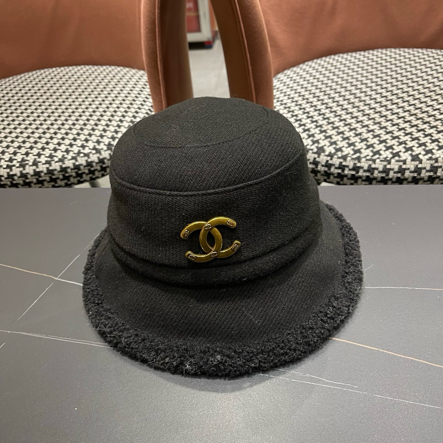 香奈儿CHANEL渔夫帽女秋冬季百搭显脸小盆帽加厚保暖防寒水桶帽子