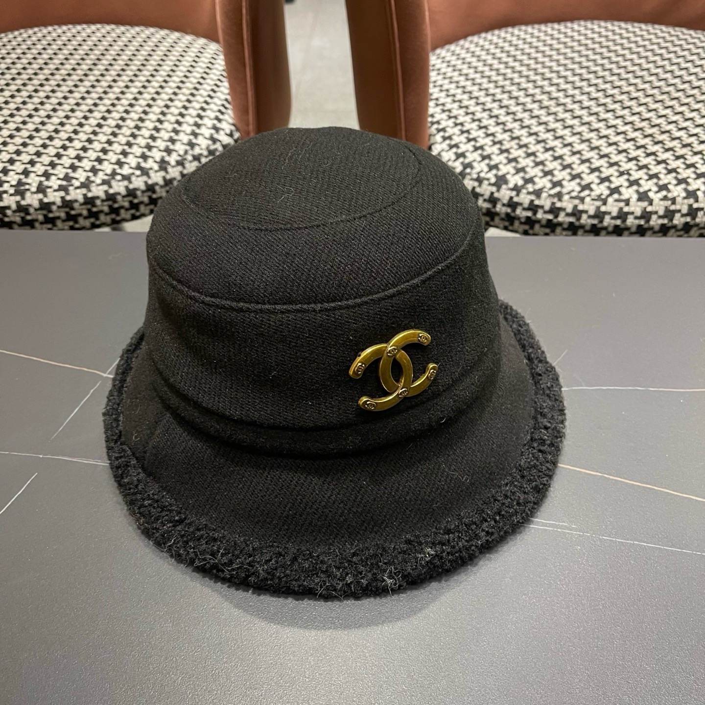 香奈儿CHANEL渔夫帽女秋冬季百搭显脸小盆帽加厚保暖防寒水桶帽子