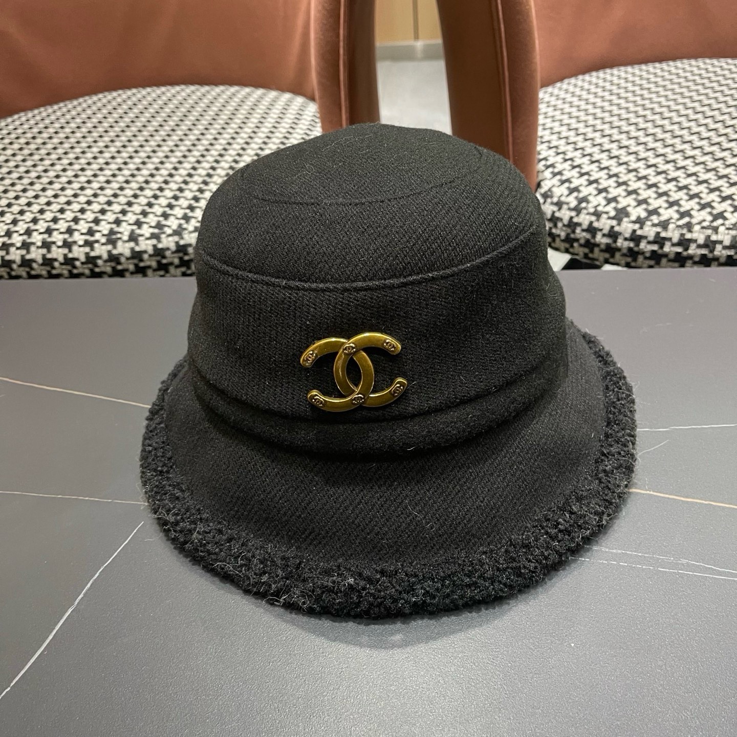 香奈儿CHANEL渔夫帽女秋冬季百搭显脸小盆帽加厚保暖防寒水桶帽子