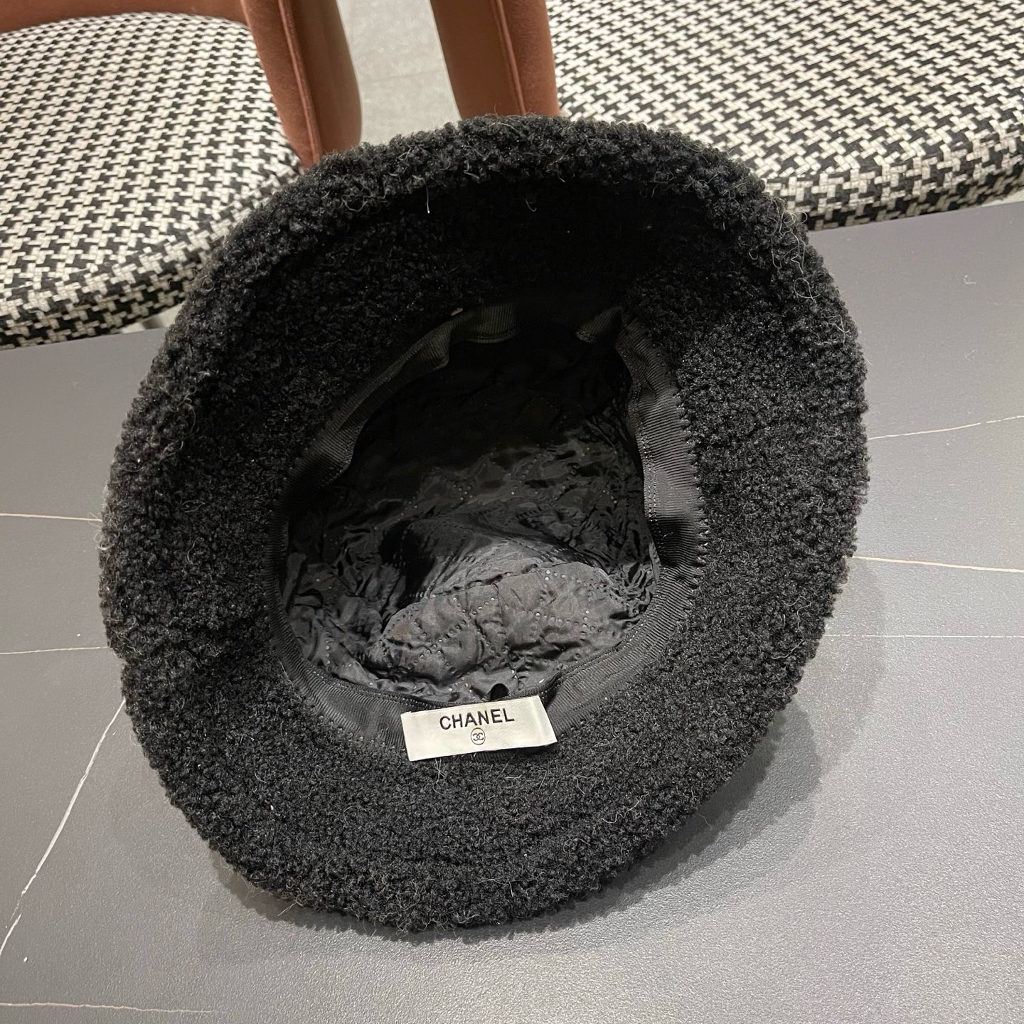 香奈儿CHANEL渔夫帽女秋冬季百搭显脸小盆帽加厚保暖防寒水桶帽子