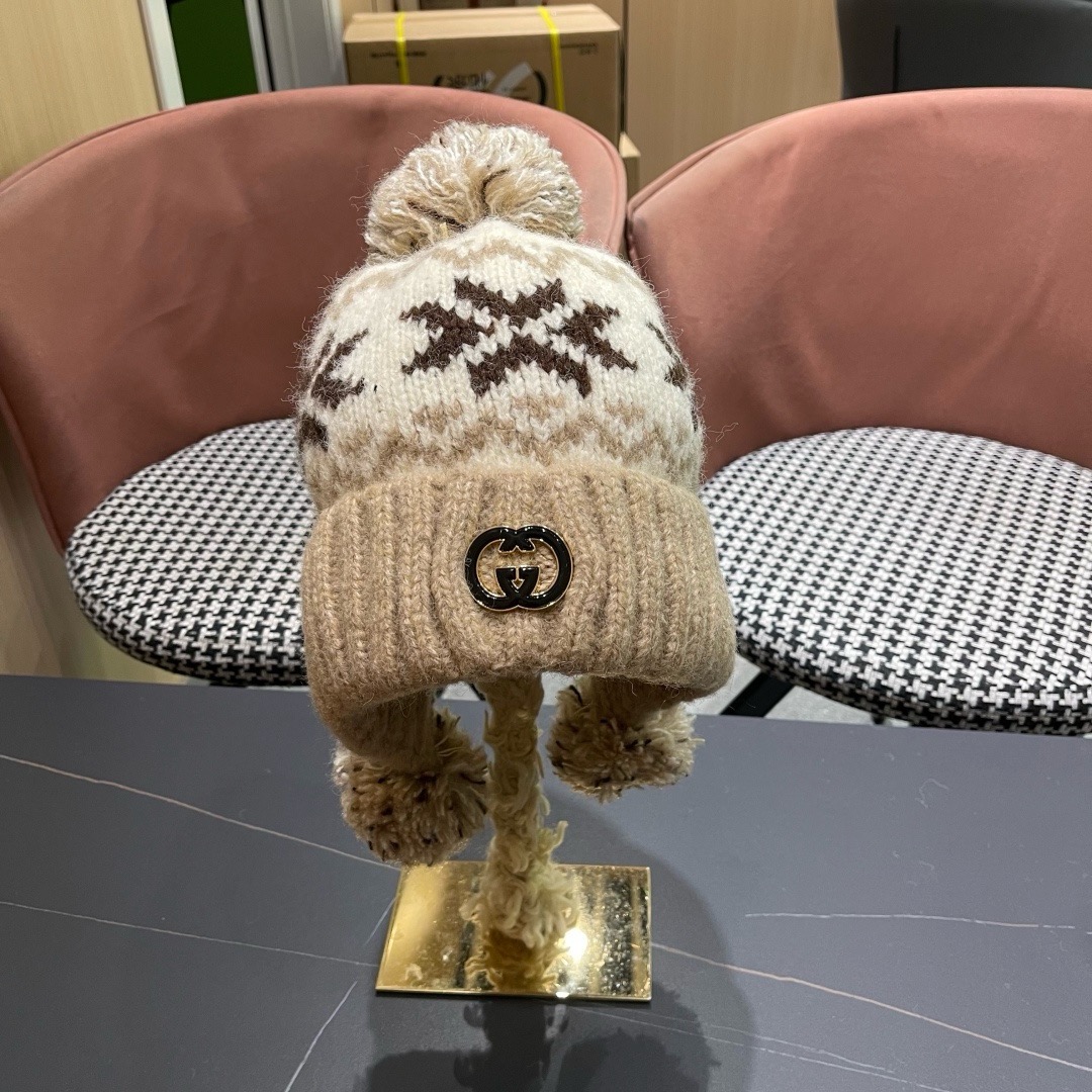 NO:704052,Gucci Gucci hat women's autumn and winter velvet thickened knitted hat warm ear protection cold hat 2025 new Baotou woolen hat hat fisherman hat baseball cap knitted hat, hat, gucci, espadrilles, hats19860909古奇 Guccl帽子女秋冬季加绒加厚针织帽保暖护耳冷帽2025新款包头毛线帽帽子渔夫帽棒球帽针织帽,帽子,gucci,espadrilles,hats,hat