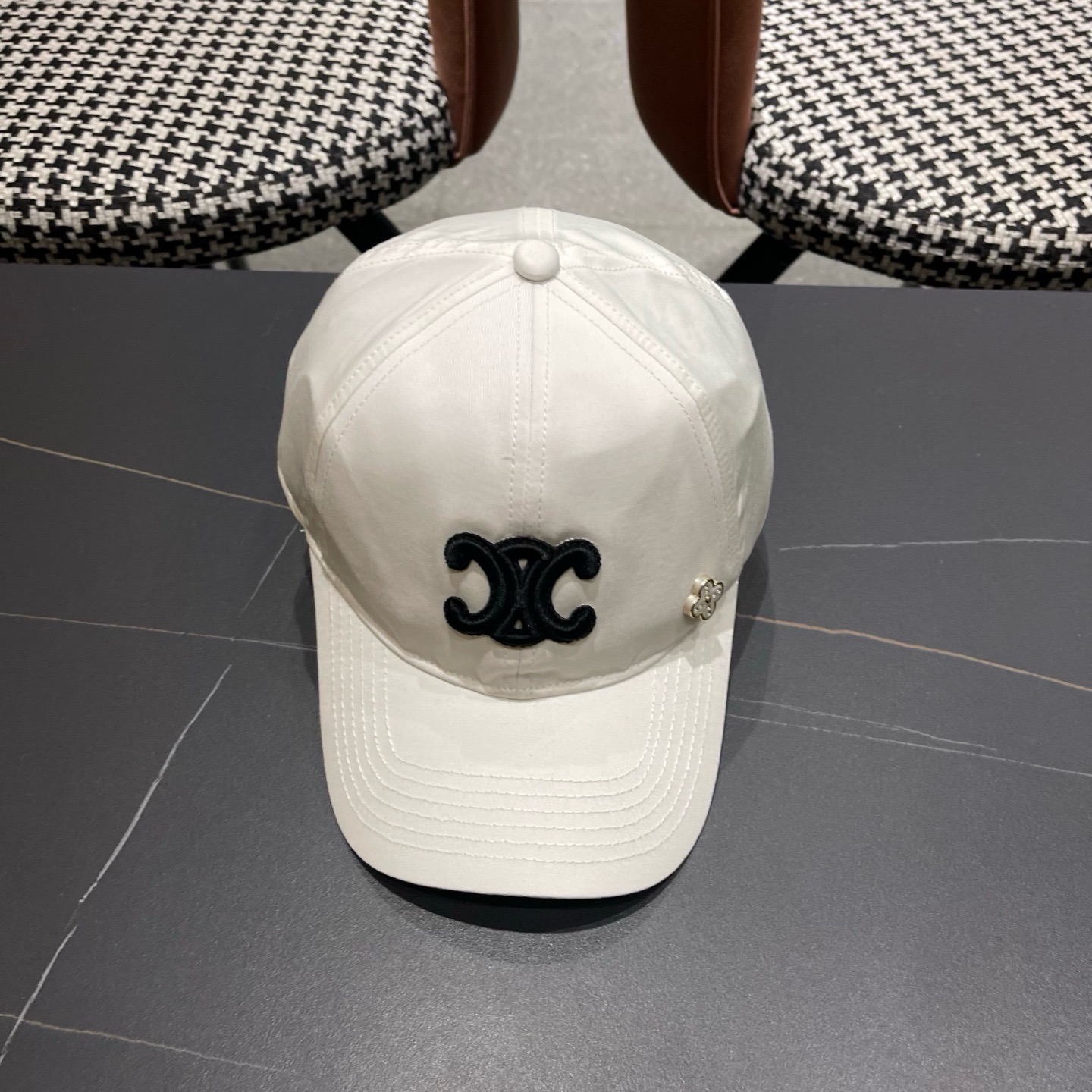 【CELNE 赛琳】棒球帽👍日韩休闲潮流，高端品质时尚大气❤️❤️❤️百搭爆款🔥🔥🔥男女同款配防尘袋，旅