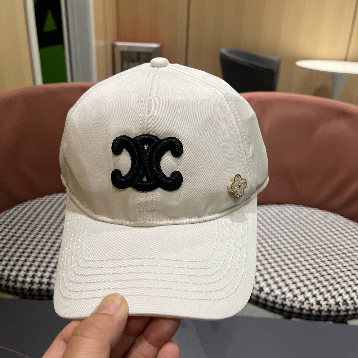 【CELNE 赛琳】棒球帽👍日韩休闲潮流，高端品质时尚大气❤️❤️❤️百搭爆款🔥🔥🔥男女同款配防尘袋，旅