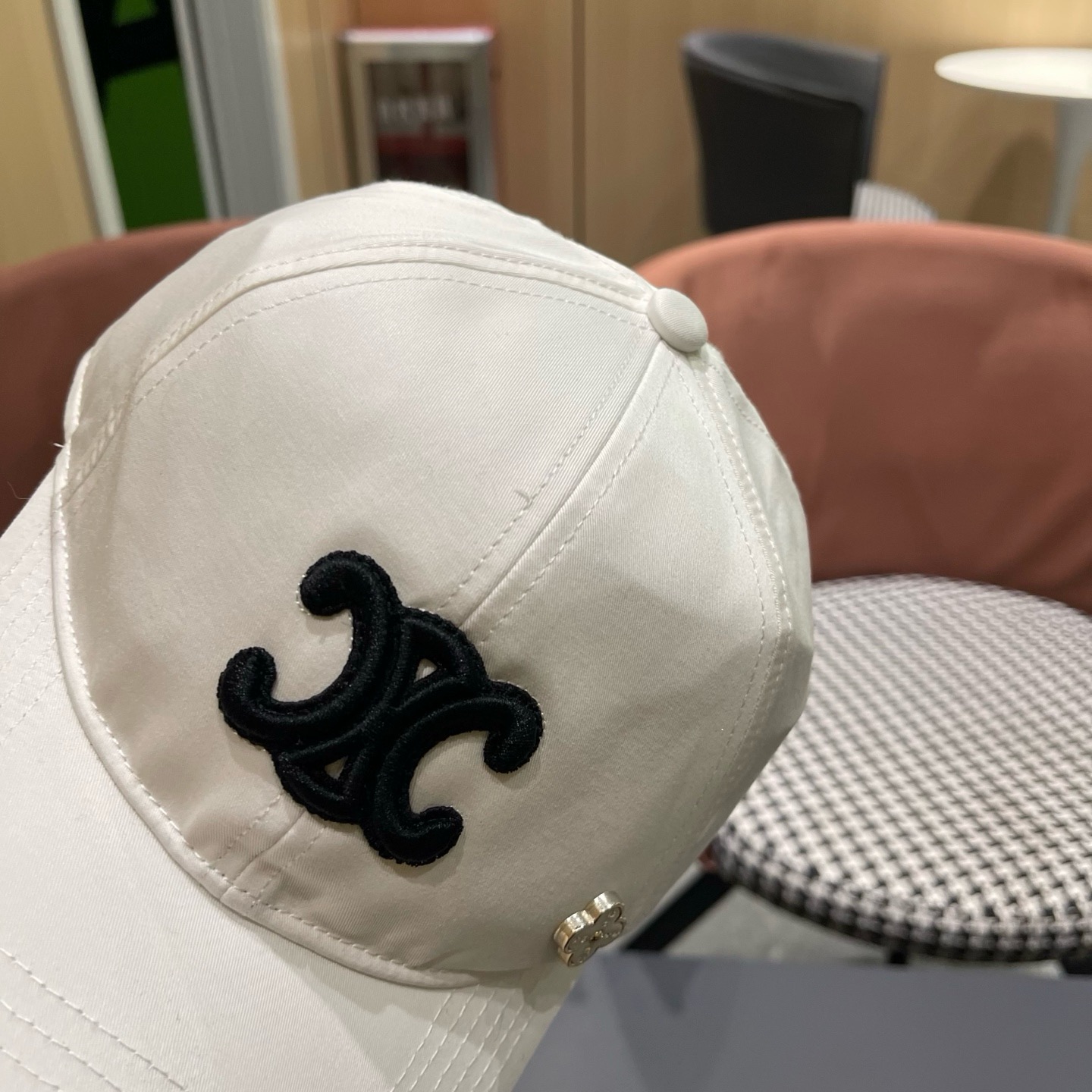 【CELNE 赛琳】棒球帽👍日韩休闲潮流，高端品质时尚大气❤️❤️❤️百搭爆款🔥🔥🔥男女同款配防尘袋，旅