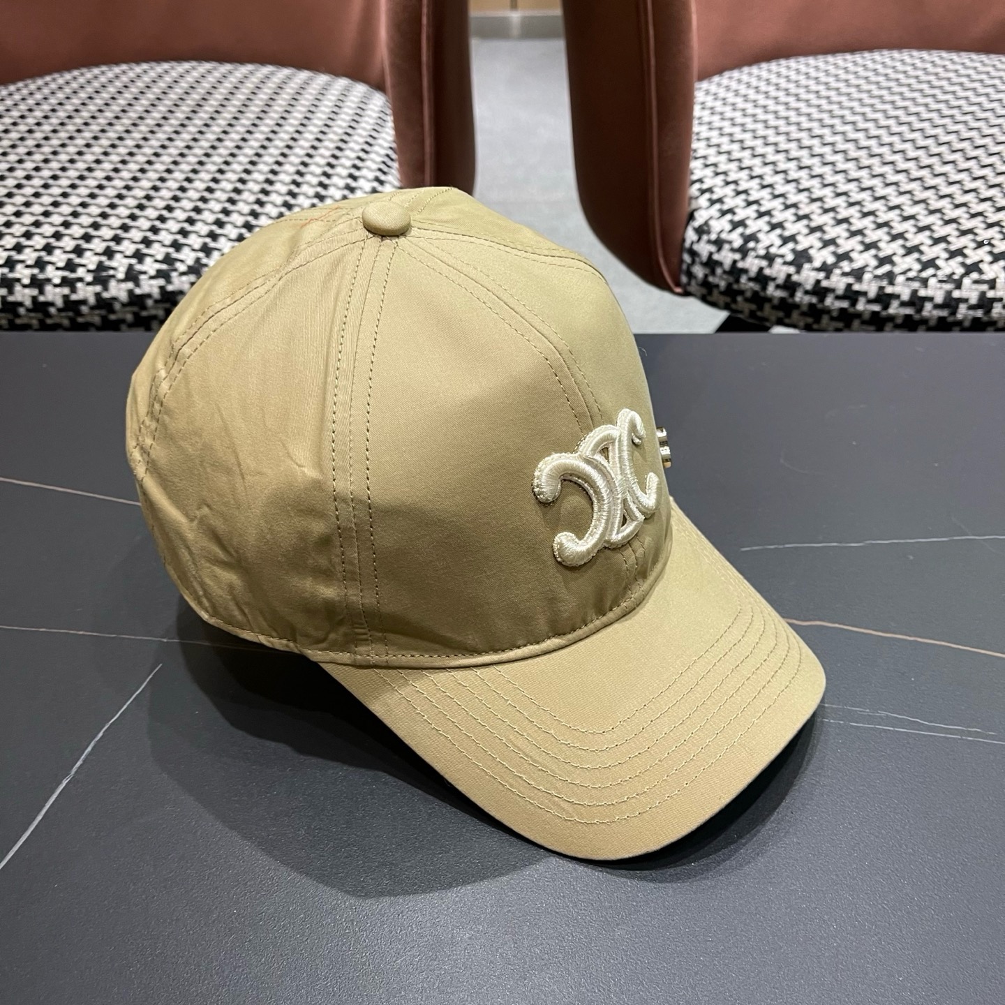 【CELNE 赛琳】棒球帽👍日韩休闲潮流，高端品质时尚大气❤️❤️❤️百搭爆款🔥🔥🔥男女同款配防尘袋，旅