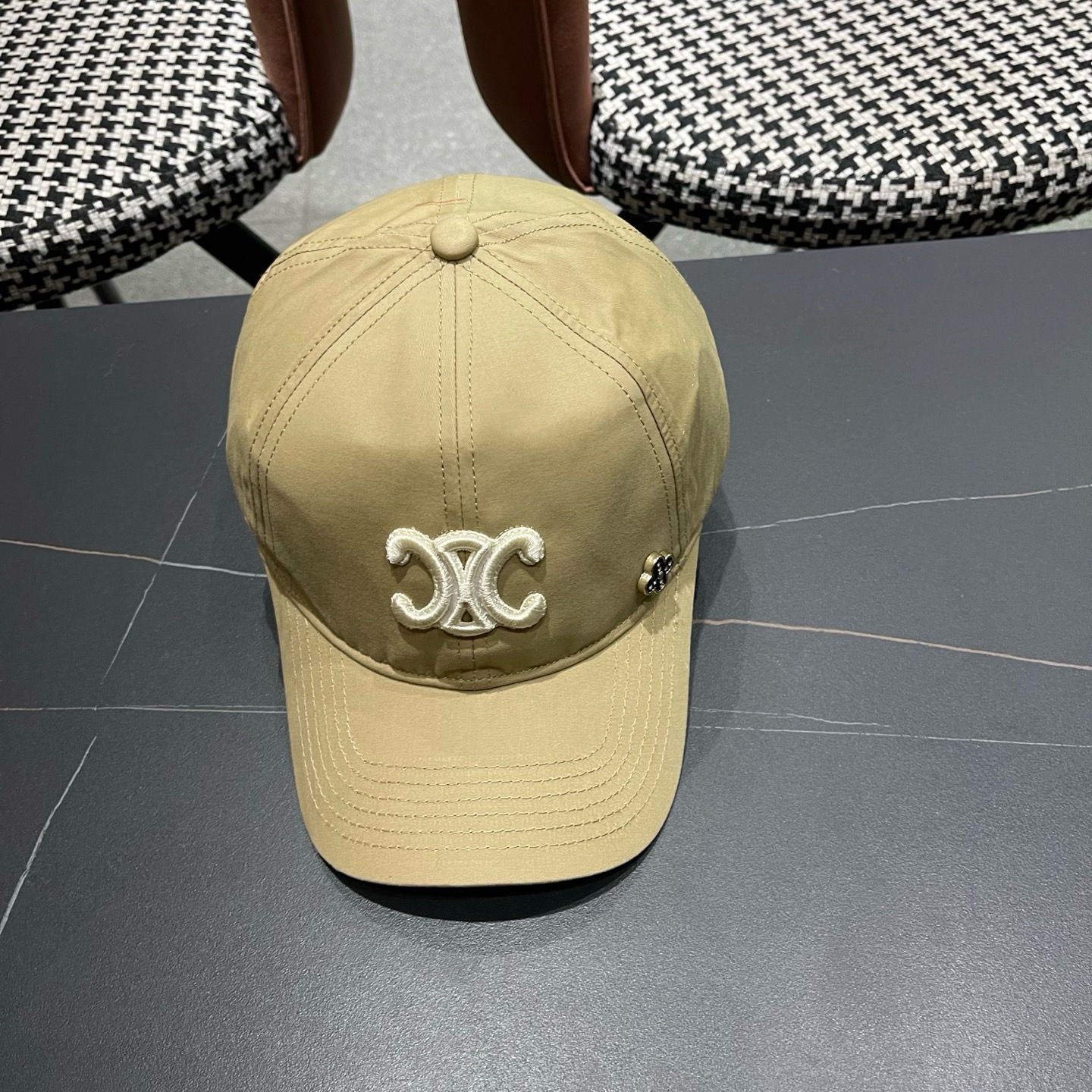 【CELNE 赛琳】棒球帽👍日韩休闲潮流，高端品质时尚大气❤️❤️❤️百搭爆款🔥🔥🔥男女同款配防尘袋，旅