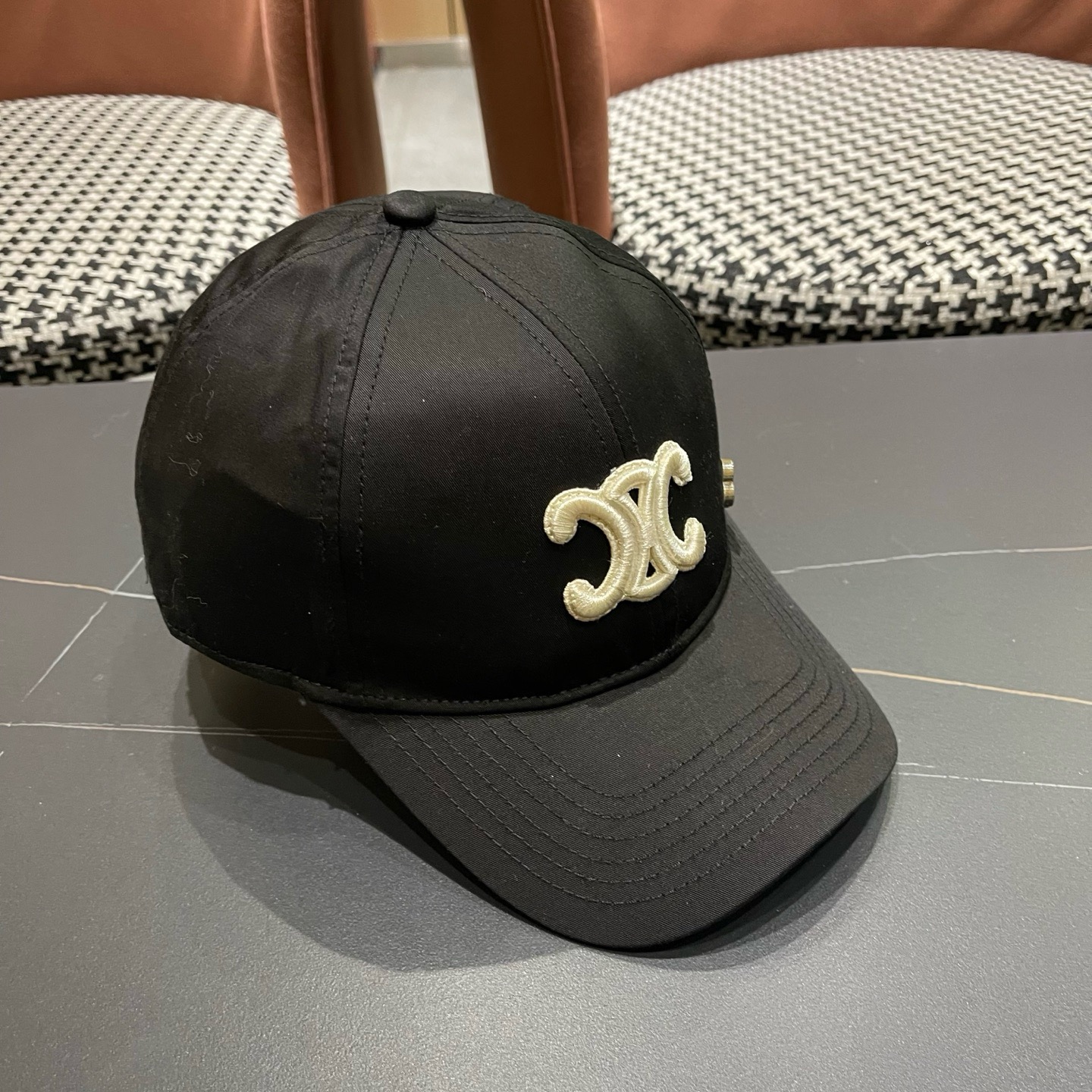 【CELNE 赛琳】棒球帽👍日韩休闲潮流，高端品质时尚大气❤️❤️❤️百搭爆款🔥🔥🔥男女同款配防尘袋，旅