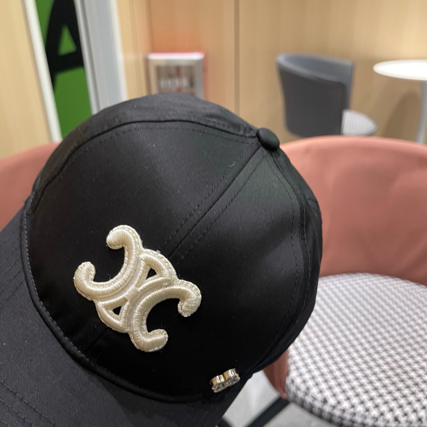 【CELNE 赛琳】棒球帽👍日韩休闲潮流，高端品质时尚大气❤️❤️❤️百搭爆款🔥🔥🔥男女同款配防尘袋，旅