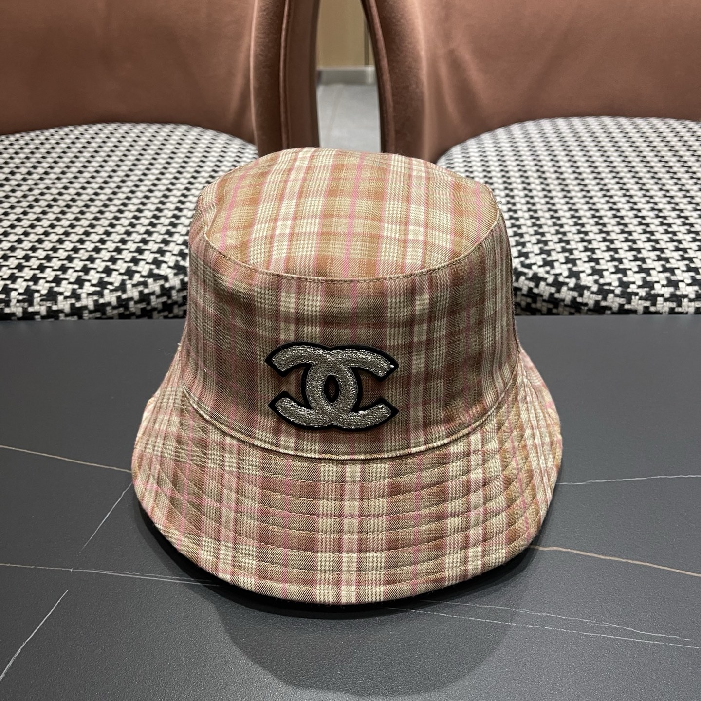 香奈儿 韩版复古格纹渔夫帽子女款春秋季户外遮脸显脸小百搭双面水桶帽盆帽潮