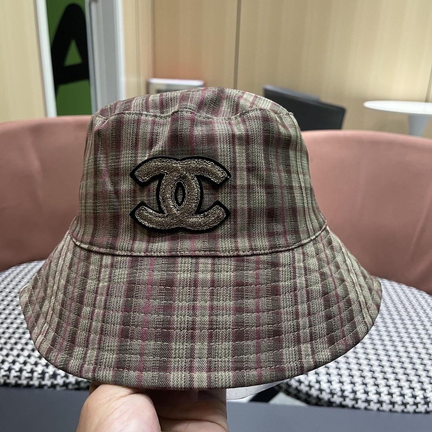 香奈儿 韩版复古格纹渔夫帽子女款春秋季户外遮脸显脸小百搭双面水桶帽盆帽潮