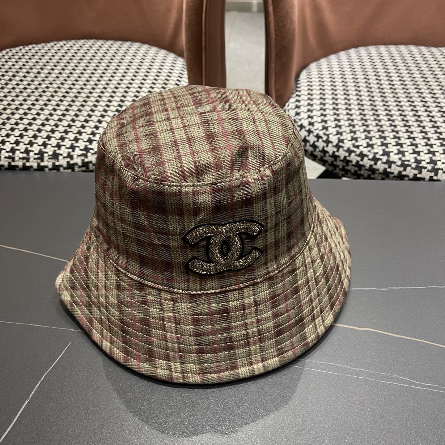 香奈儿 韩版复古格纹渔夫帽子女款春秋季户外遮脸显脸小百搭双面水桶帽盆帽潮