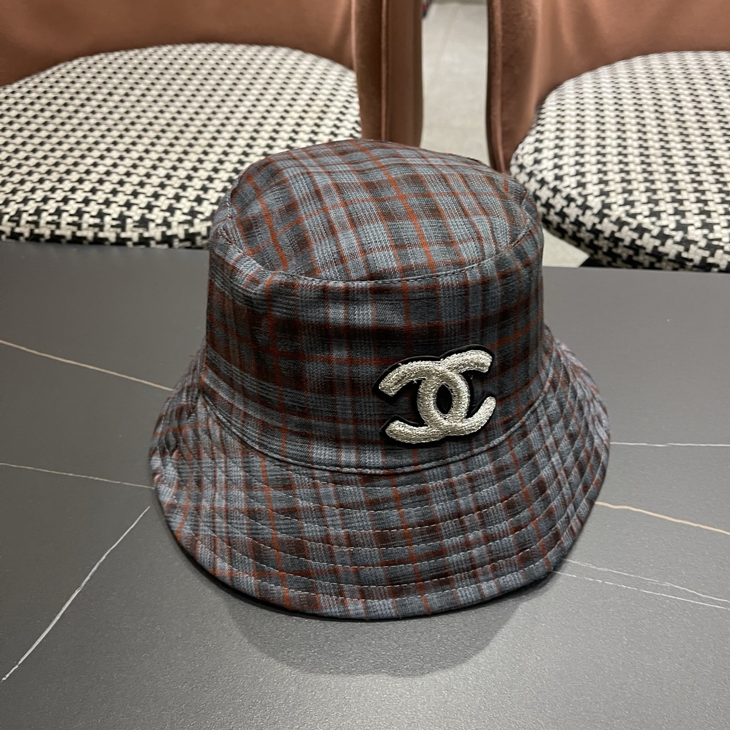 香奈儿 韩版复古格纹渔夫帽子女款春秋季户外遮脸显脸小百搭双面水桶帽盆帽潮
