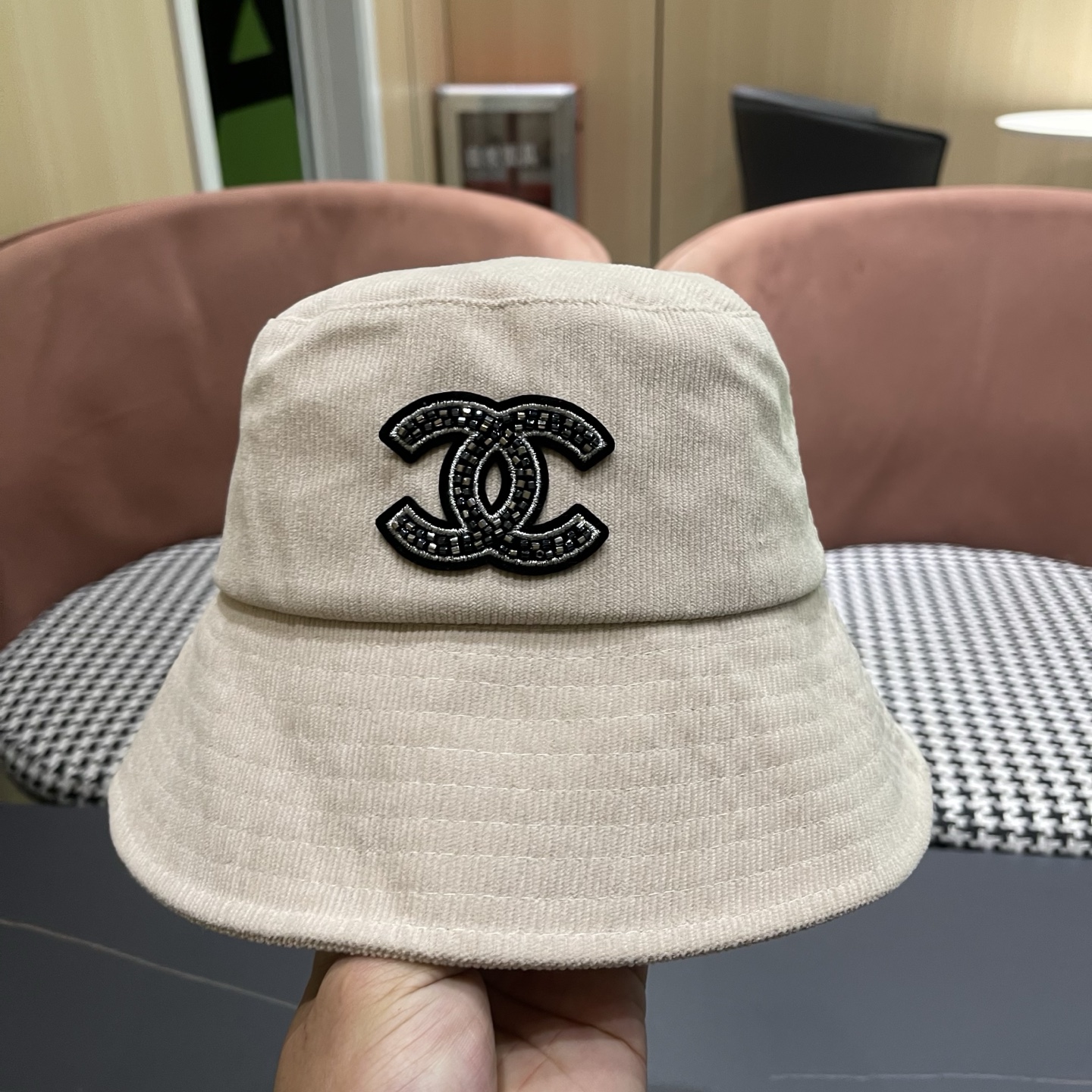 香奈儿CHANEL 渔夫帽女防紫外线遮阳帽大头围太阳盆帽潮